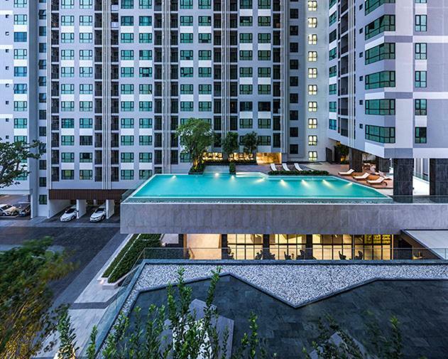 Ferienwohnung The Base Deluxe Pattaya Exterior foto